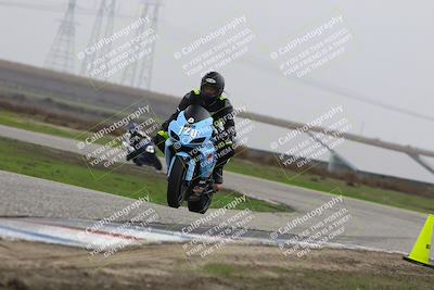 media/Nov-29-2025-TrackDaz (Sat) [[10ae2d9bce]]/B Group/Session 4 (Wheelie Bump)/